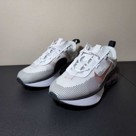 Nike Air Max 2021 GS White Metallic Red Bronze DA3199-100 Kids Youth Shoes NEW - Picture 2 of 12